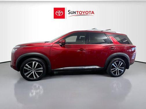 2024 Nissan Pathfinder Platinum 4WD