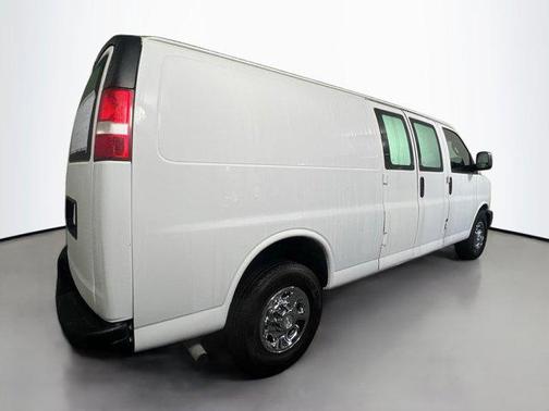 2017 Chevrolet Express 3500 Work Van