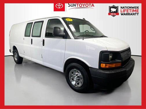 2017 Chevrolet Express 3500 Work Van
