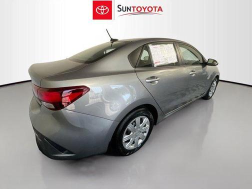 2022 Kia Rio S