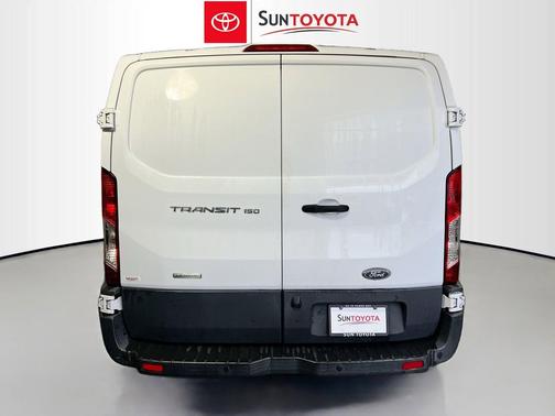 OXFORD WHITE 2017 Ford Transit-150 Base