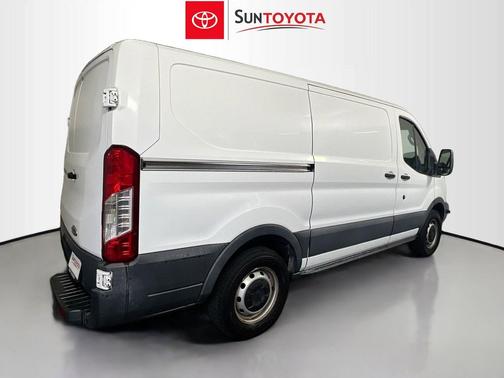 OXFORD WHITE 2017 Ford Transit-150 Base
