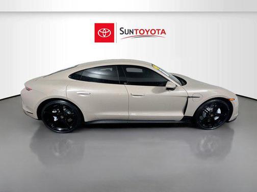2021 Porsche Taycan 4S