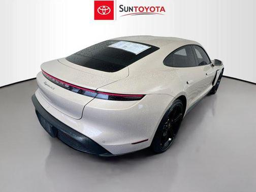 2021 Porsche Taycan 4S