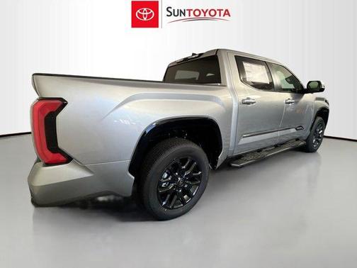 2025 Toyota Tundra Hybrid Platinum