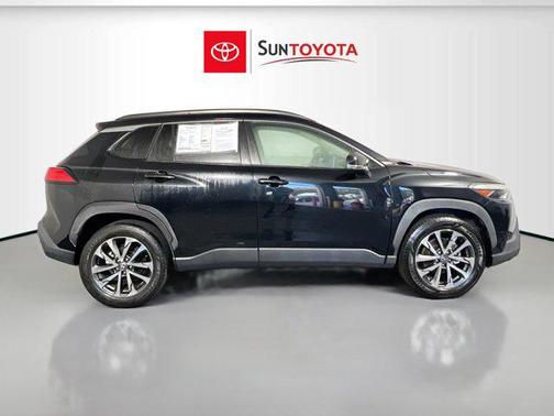 2022 Toyota Corolla Cross XLE