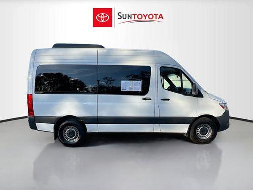 2024 Mercedes-Benz Sprinter 2500 Standard Roof