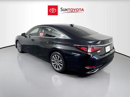 Caviar 2023 Lexus ES 350 Base