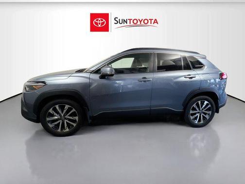 2024 Toyota Corolla Cross XLE