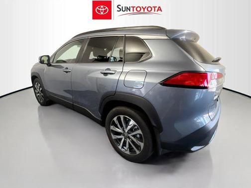 2024 Toyota Corolla Cross XLE