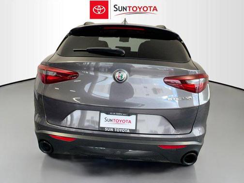 2022 Alfa Romeo Stelvio Sprint