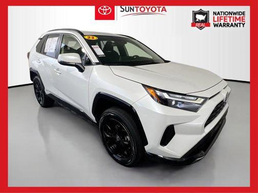 2023 Toyota RAV4 Hybrid SE