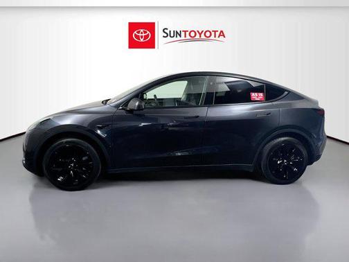 Stealth Gray 2024 Tesla Model Y Long Range Single Motor Rear-Wheel Drive