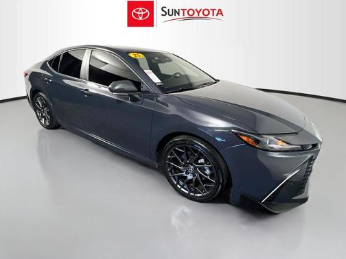 Underground 2025 Toyota Camry SE