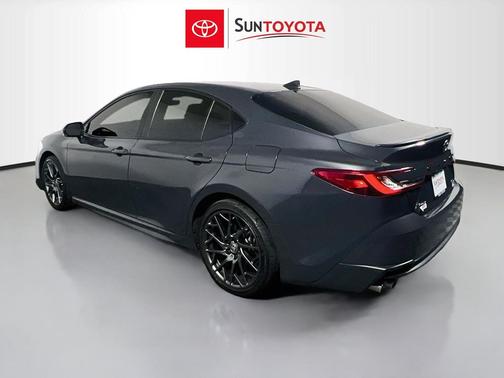 Underground 2025 Toyota Camry SE