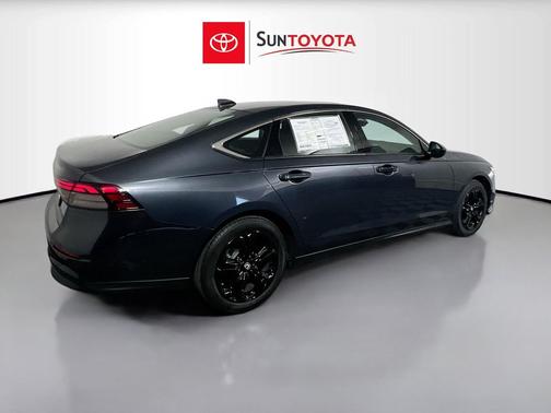 Meteorite Gray Metallic 2024 Honda Accord EX