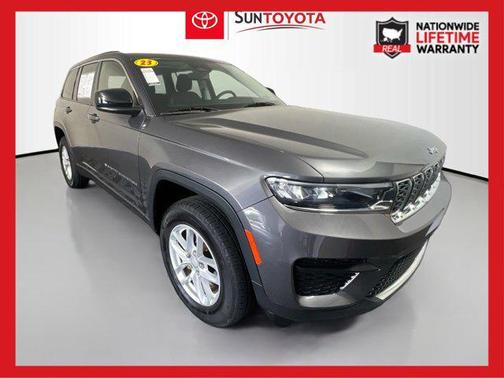 2023 Jeep Grand Cherokee Laredo