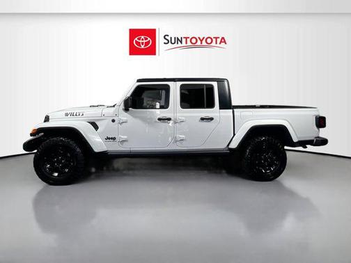 2023 Jeep Gladiator Willys 4x4
