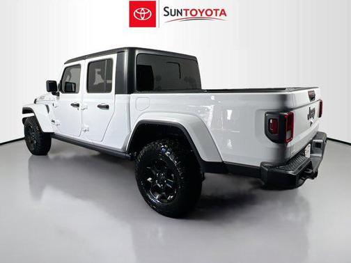 2023 Jeep Gladiator Willys 4x4
