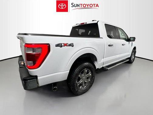 OXFORD WHITE 2023 Ford F-150 Lariat