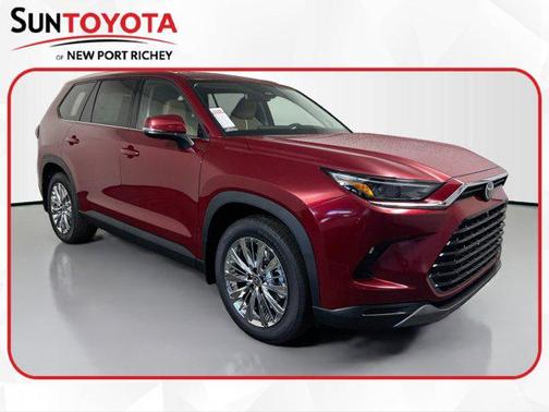 Ruby Flare Pearl 2026 Toyota Grand Highlander Platinum