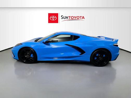 Rapid Blue 2021 Chevrolet Corvette Stingray w/1LT