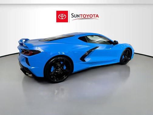 Rapid Blue 2021 Chevrolet Corvette Stingray w/1LT