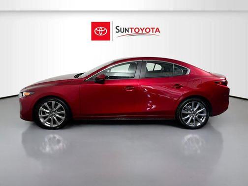 2024 Mazda Mazda3 FWD w/Preferred Package