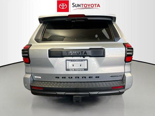 2025 Toyota 4Runner TRD Off Road