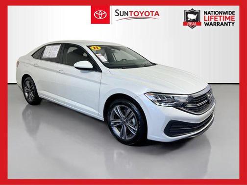 2023 Volkswagen Jetta 1.5T SE