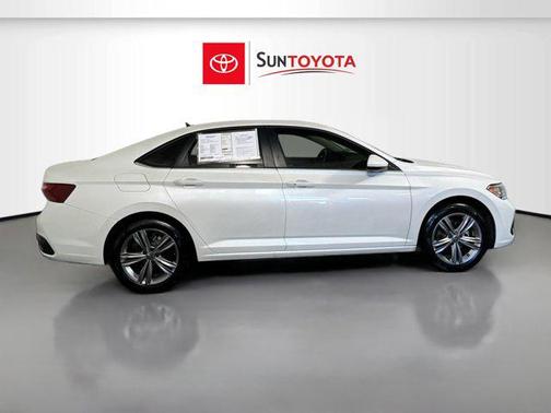 2023 Volkswagen Jetta 1.5T SE