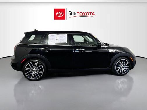 Midnight Black Metallic 2020 MINI Clubman Cooper S