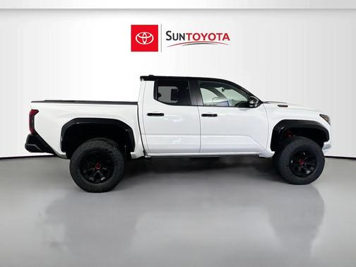 Ice Cap w/Black Roof 2026 Toyota Tacoma Hybrid TRD Pro
