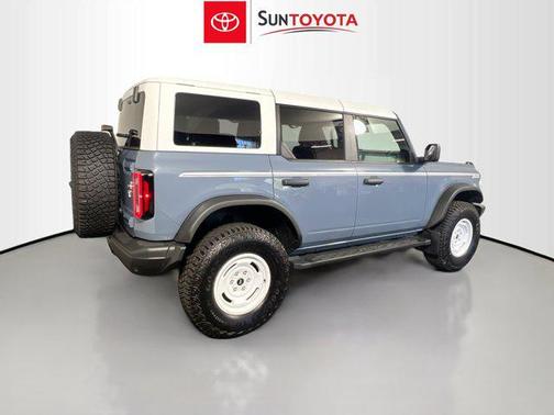 AZURE GRAY MET TRI-COAT 2023 Ford Bronco Heritage Edition