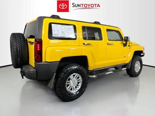 2006 Hummer H3 Base