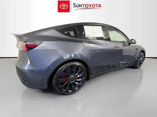 2022 Tesla Model Y Performance Dual Motor All-Wheel Drive
