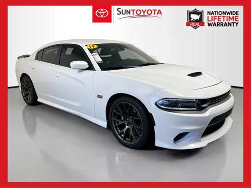 2019 Dodge Charger R/T Scat Pack