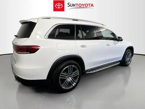 2022 Mercedes-Benz GLS 450 4MATIC