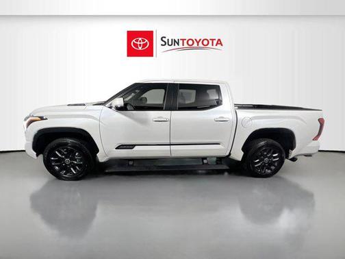 2024 Toyota Tundra Hybrid Platinum