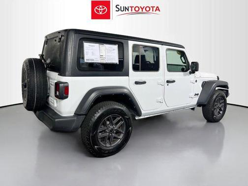 Bright White Clearcoat 2024 Jeep Wrangler Sport S