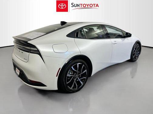 2025 Toyota Prius Plug-In Hybrid XSE Premium