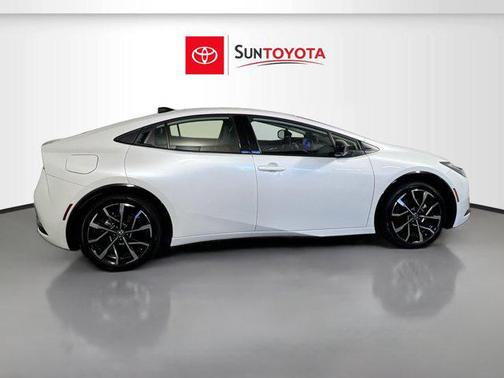 2025 Toyota Prius Plug-In Hybrid XSE Premium