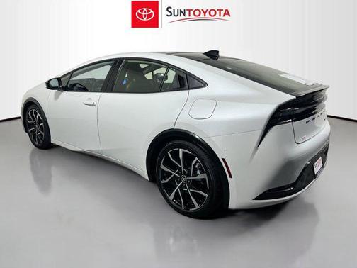 2025 Toyota Prius Plug-In Hybrid XSE Premium