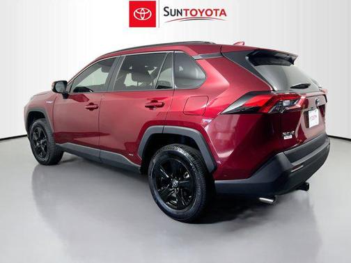 2021 Toyota RAV4 Hybrid LE