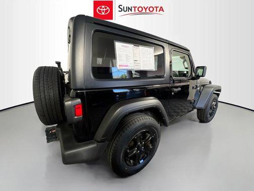 2022 Jeep Wrangler Sport S