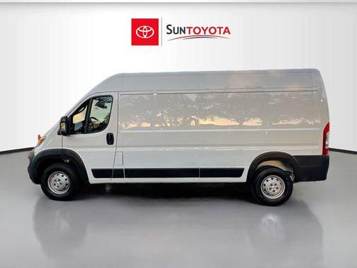 Bright White Clearcoat 2023 RAM ProMaster 2500 High Roof