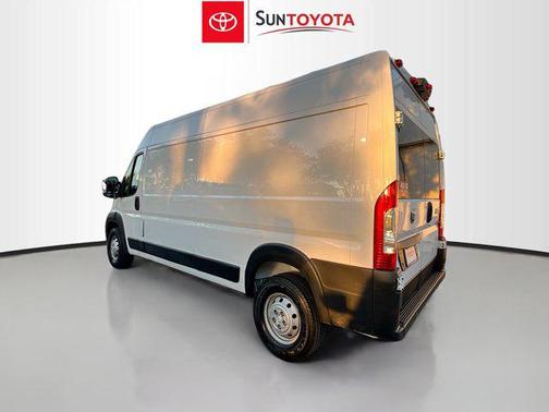 Bright White Clearcoat 2023 RAM ProMaster 2500 High Roof