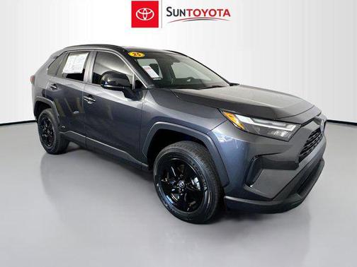 2025 Toyota RAV4 Hybrid SE