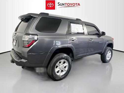 Magnetic Gray Metallic 2019 Toyota 4Runner SR5