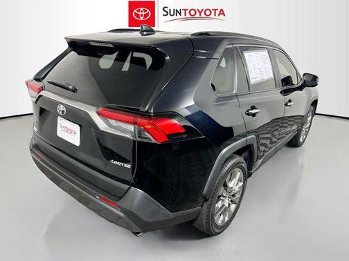 2019 Toyota RAV4 Limited